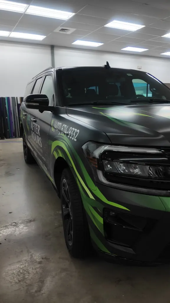 Ford Expedition — photo 4