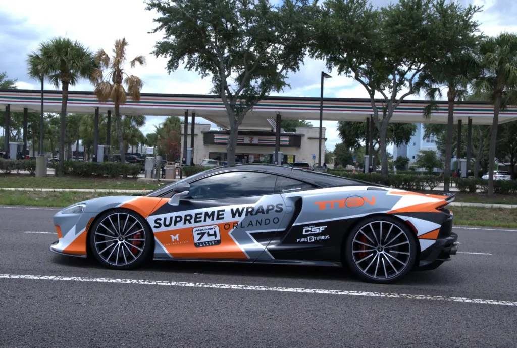 McLaren GT — photo 2