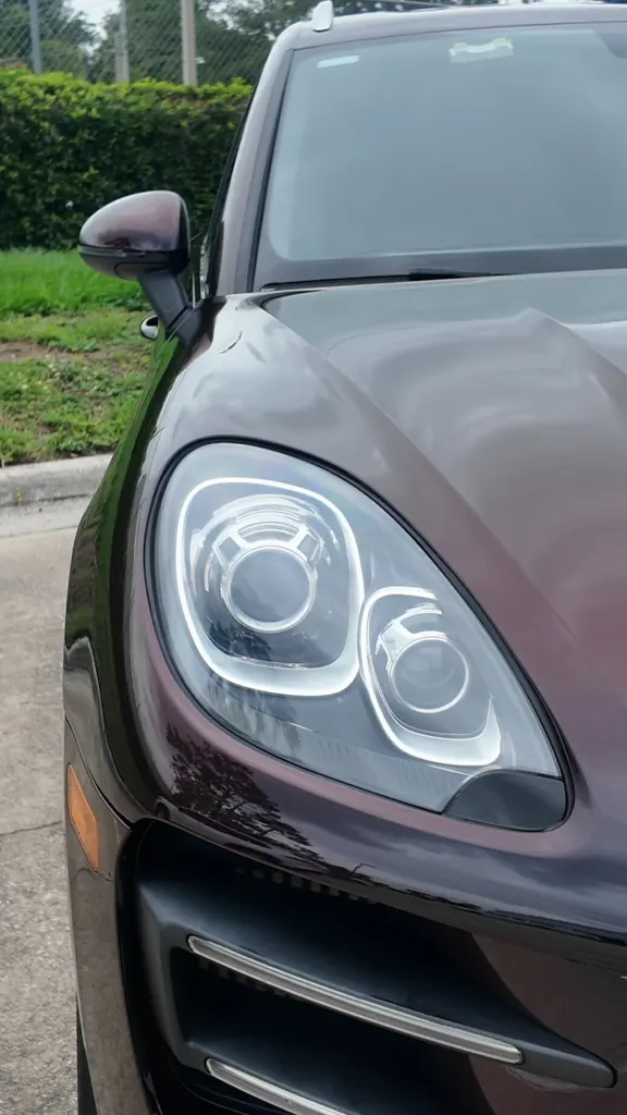 Porsche Macan — photo 3